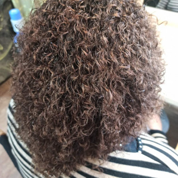 Био завивка волос
                    Перукар Людмила Дніпро