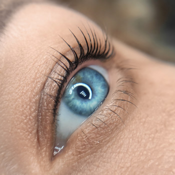 Ламинирование ресниц
                    Мастер перманентного макияжа Наталия Каменское