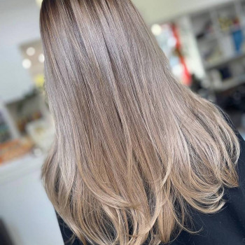 Пепельный цвет волос прямые волосы длинные, фото - салон красоты BEAUTY PRO SALON