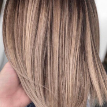 Покраска волос
                    Салон краси Виктория Київ