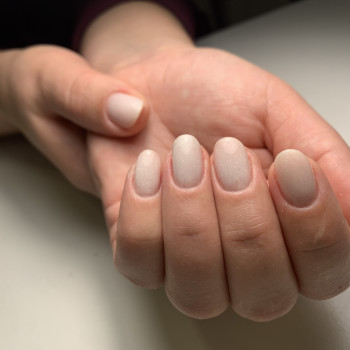 Манікюр з перекриттям
                    Ногтевая студия Provence Ирпень