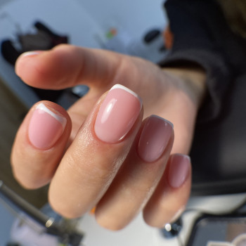 Зняття + манікюр + френч
                    Мастер маникюра Оля Львов