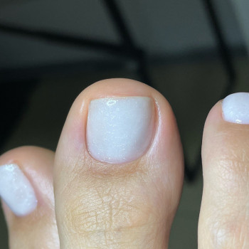 Педикюр з покриттям
                    Салон красоты Beauty Bar Винница