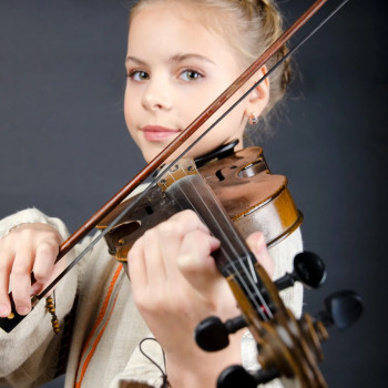 Студійна зйомка
                    Фотограф Олена Червоноград