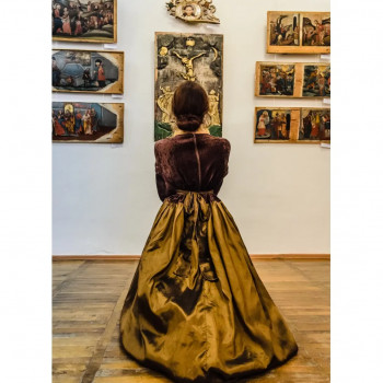 будуарна фотосесія, фотосесія з картинами