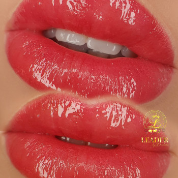 Пудрові брови
                    Преподаватель курсов красоты Вікторія Яремчук Львов