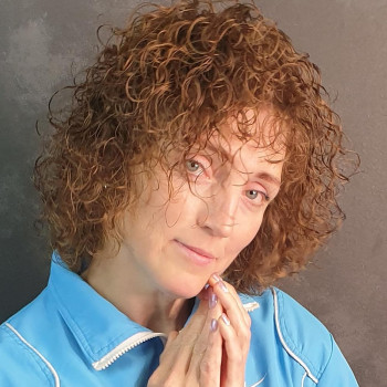 Завивка
                    Салон красоты Час Краси Днепр