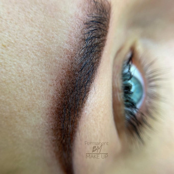 Перманент бровей
 
 