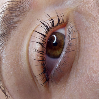 Ламінування вій
                    Візажист Мілена Хмельницький