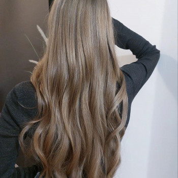 Аиртач краской, сложное окрашивание волос, локоны