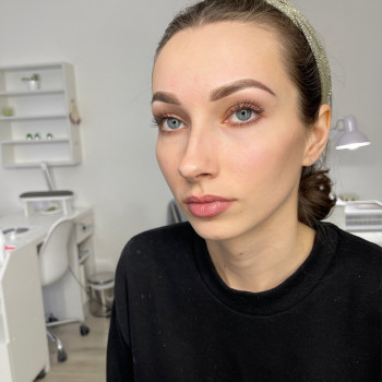 Пудрове напилення брів
                    Мастер перманентного макияжа Юля Киев