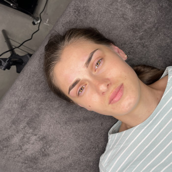 Пудрове напилення брів
                    Мастер перманентного макияжа Юля Киев