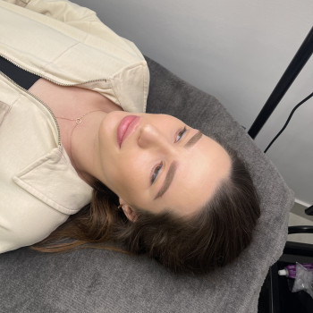 Пудрове напилення брів
                    Мастер перманентного макияжа Юля Киев