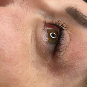 Міжвійка
                    Мастер перманентного макияжа Юля Киев