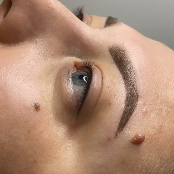 Міжвійка
                    Мастер перманентного макияжа Юля Киев