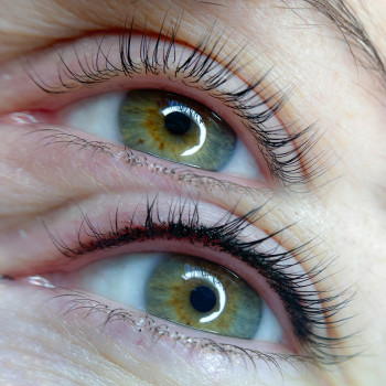 Перманент міжвійки
                    Бровист Елена Днепр