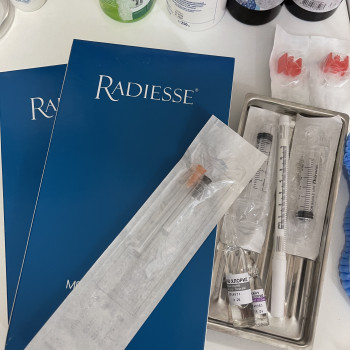 Векторний ліфтинг обличчя, Radiesse
                    Косметолог-инъекционист Наталия Киев