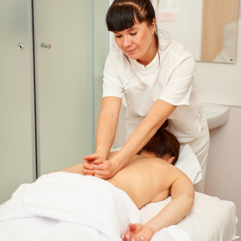 Фото з портфоліо майстра Валерия Бояркина (масажист, Київ)