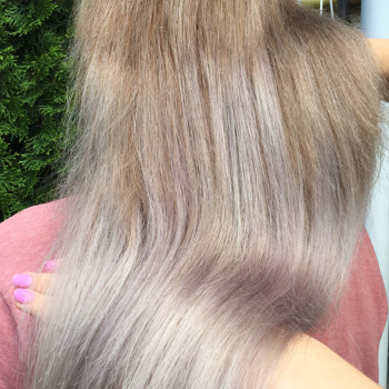 Наращивание волос на голове (итальянское)
                    Салон краси Elite Season Суми