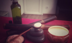 Масаж гарячім камінням Масажист Юлия Чорноморськ