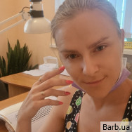 Майстер манікюру Анна Моторна на Barb.ua