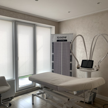 Апаратний масаж ICOONE LASER MED
                    Салон красоты Siluet Studiya Винница