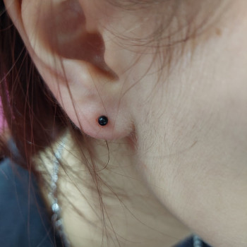 Пирсинг, прокол ушей, пупка, микродермал Александрия
                    Салон красоты LASH&BEAUTY STUDIO Александрия