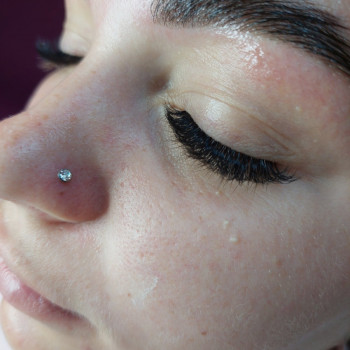 Пирсинг, прокол ушей, пупка, микродермал Александрия
                    Салон красоты LASH&BEAUTY STUDIO Александрия