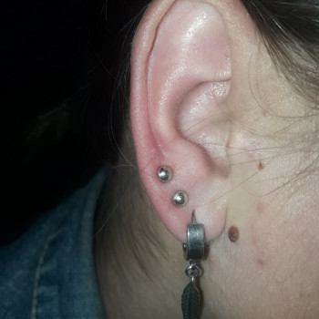 Пирсинг, прокол ушей, пупка, микродермал Александрия
                    Салон красоты LASH&BEAUTY STUDIO Александрия