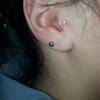 Пирсинг, прокол ушей, пупка, микродермал Александрия
                    Салон красоты LASH&BEAUTY STUDIO Александрия