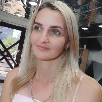 Комплекс моделирование бровей с коррекцией и окрашиванием краской/хной
                    Салон краси Festival Beauty Запоріжжя