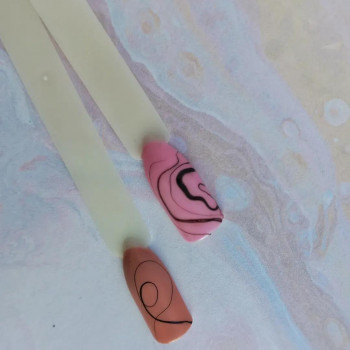 Дизайн нігтів
                    Мастер маникюра Олександра Коростышев