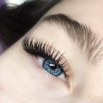 Нарощення вій
                    Лешмейкер Юлія Днепр