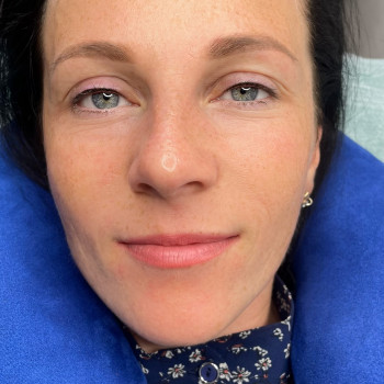 Перманент міжвійки
                    Бровист Елена Днепр