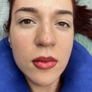 Перманент міжвійки
                    Бровист Елена Днепр