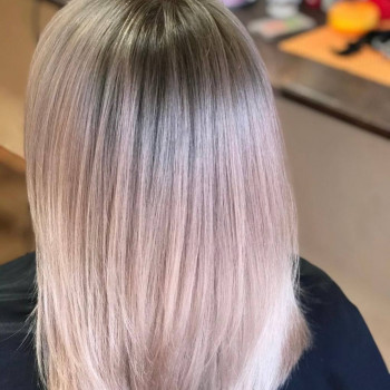 Окрашивание волос
                    Салон краси Festival Beauty Запоріжжя