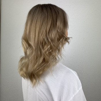 Окрашивание волос
                    Салон краси Festival Beauty Запоріжжя