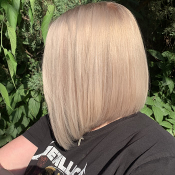 Окрашивание волос
                    Салон краси Festival Beauty Запоріжжя