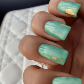 Фото з портфоліо майстра Юлія Костик (майстер манікюру, Ужгород)