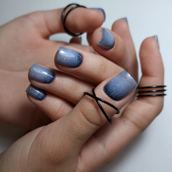 Наращивание ногтей гелем, акригелем
                    Мастер маникюра Юлия Николаев