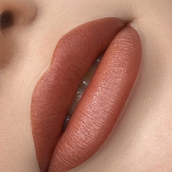 Перманентний макіяж губ , одразу після процедури?❤️

Ціна 10