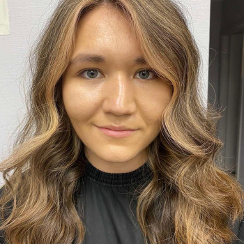 Фарбування волосся різної складності
                    Салон красоты Салон красоты Юлии Ярошенко Киев