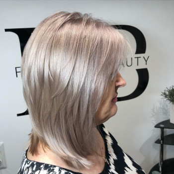 Окрашивание волос
                    Перукар-колорист Валерия Запоріжжя