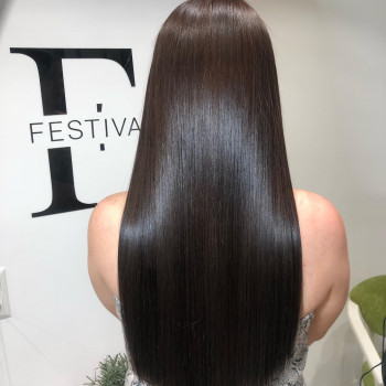 Окрашивание волос
                    Перукар-колорист Валерия Запоріжжя