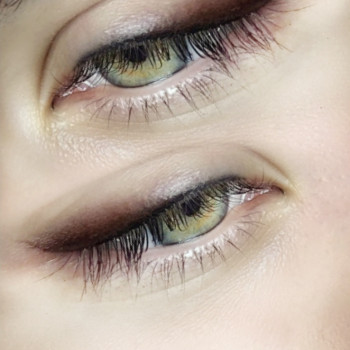 Ніжне напилення повік з рідною стрілочкою