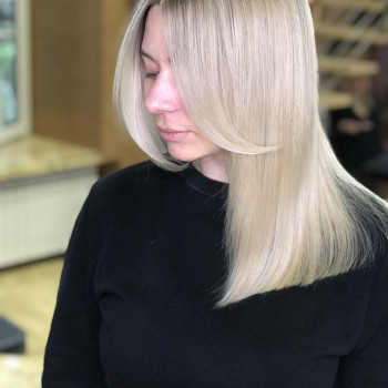 Air touch
                    Перукар-колорист Алена Київ