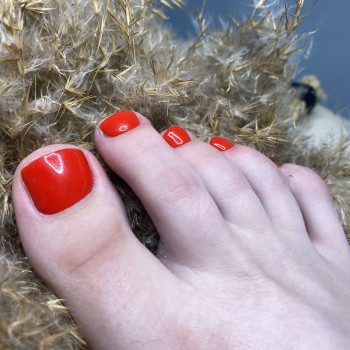 Маникюр
                    Мастер маникюра Дарья Кривой Рог