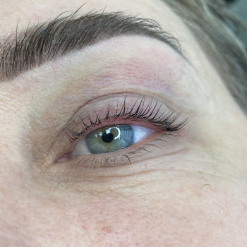 Ламінування вій на коротких війках