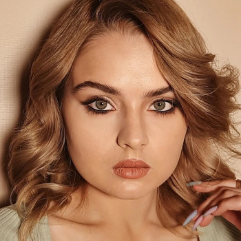 Укладка волос окрашивание профессиональный макияж, фото - Салон красоты НоготОк