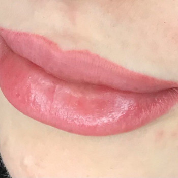 Татуаж / Перманентний макіяж /Пудровий татуаж / Татуаж / Перманентный татуаж
                    Салон краси НоготОк Київ